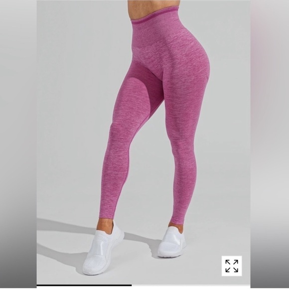 NWOT BuffBunny BBL Seamless Leggings Size Small - Picture 2 of 9